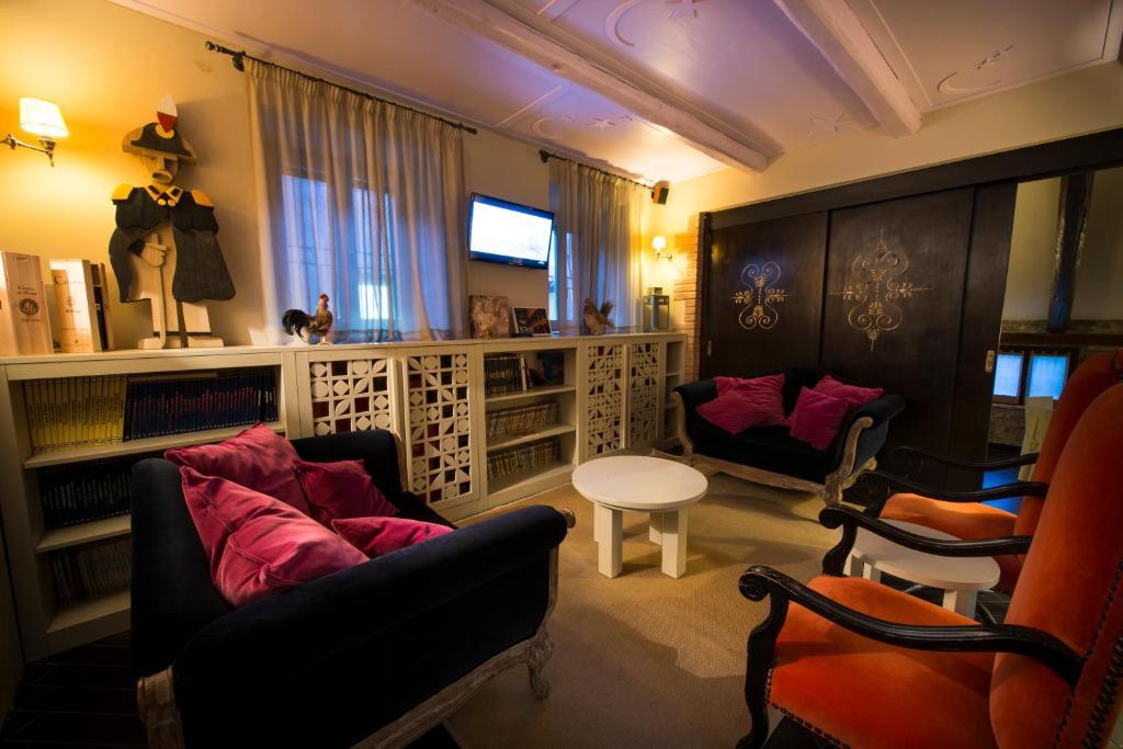 Borgo San Faustino Country Relais And Spa Morrano Екстериор снимка