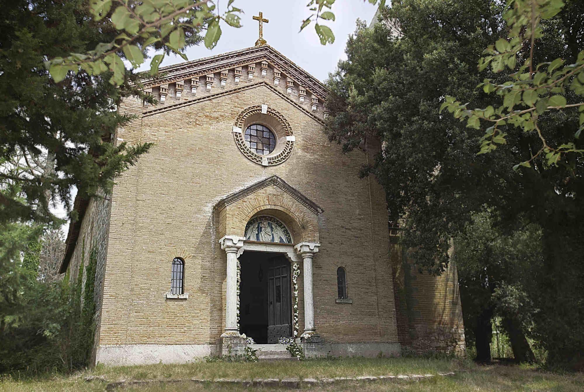 Borgo San Faustino Country Relais And Spa Morrano Екстериор снимка