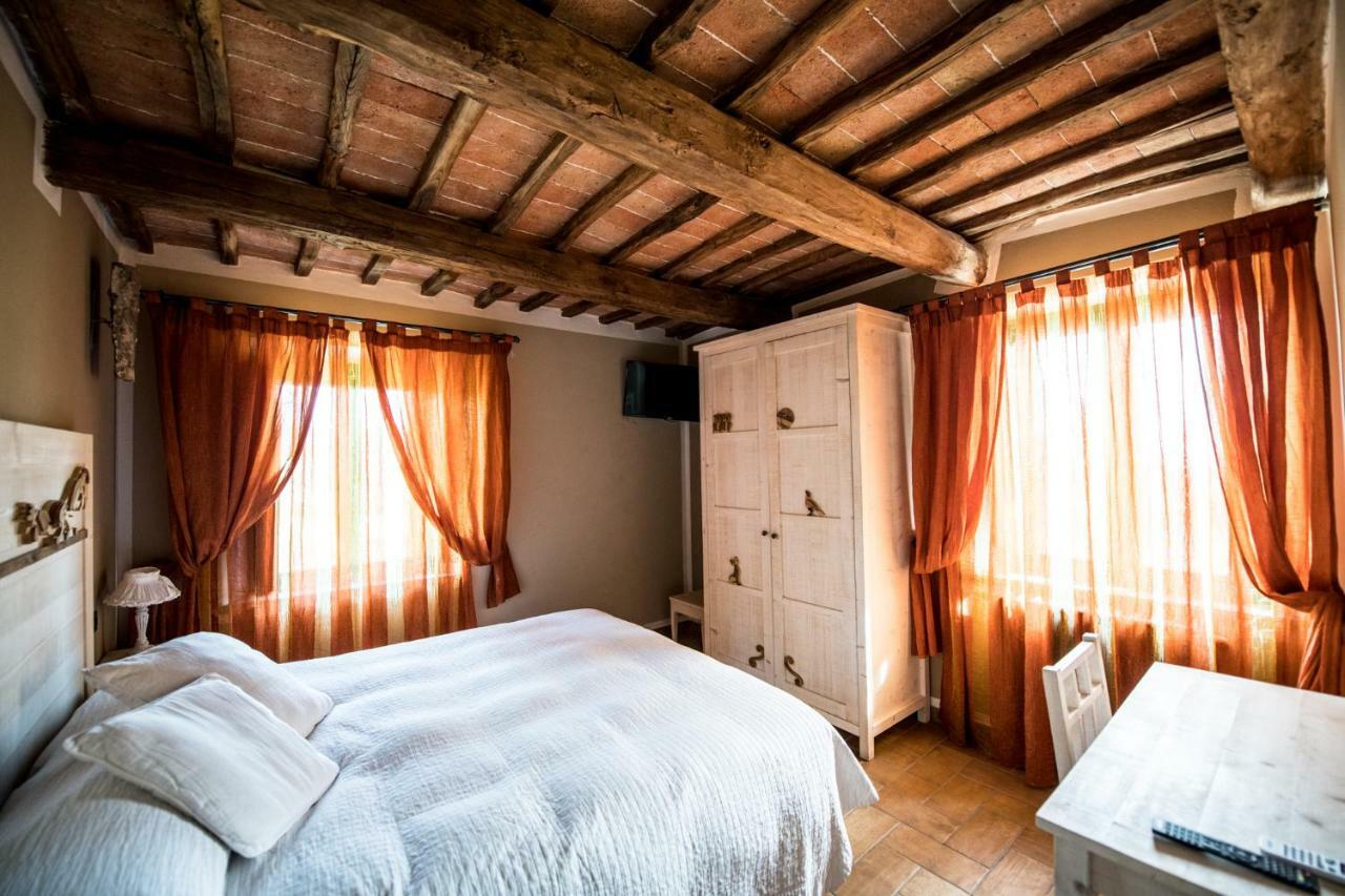 Borgo San Faustino Country Relais And Spa Morrano Екстериор снимка