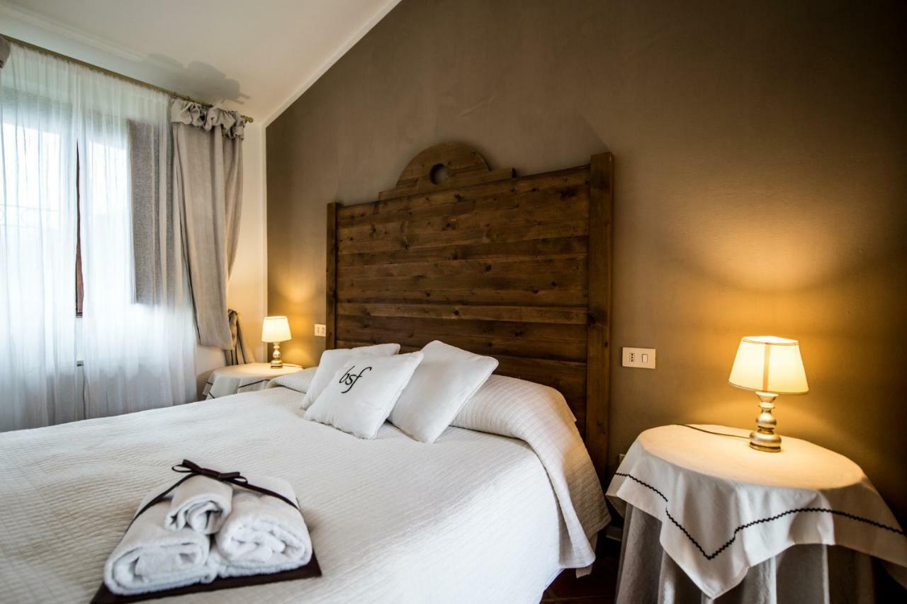Borgo San Faustino Country Relais And Spa Morrano Екстериор снимка